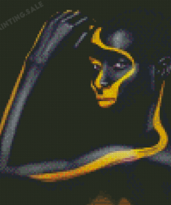 Aesthetic Lady with Black And Yellow Face Diamond Painting